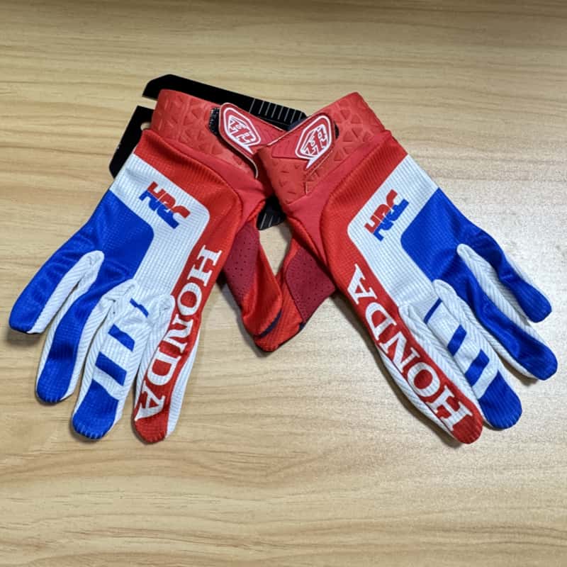 Honda off-road motorcycle glov - مراجعة Cycling Gloves وسعره