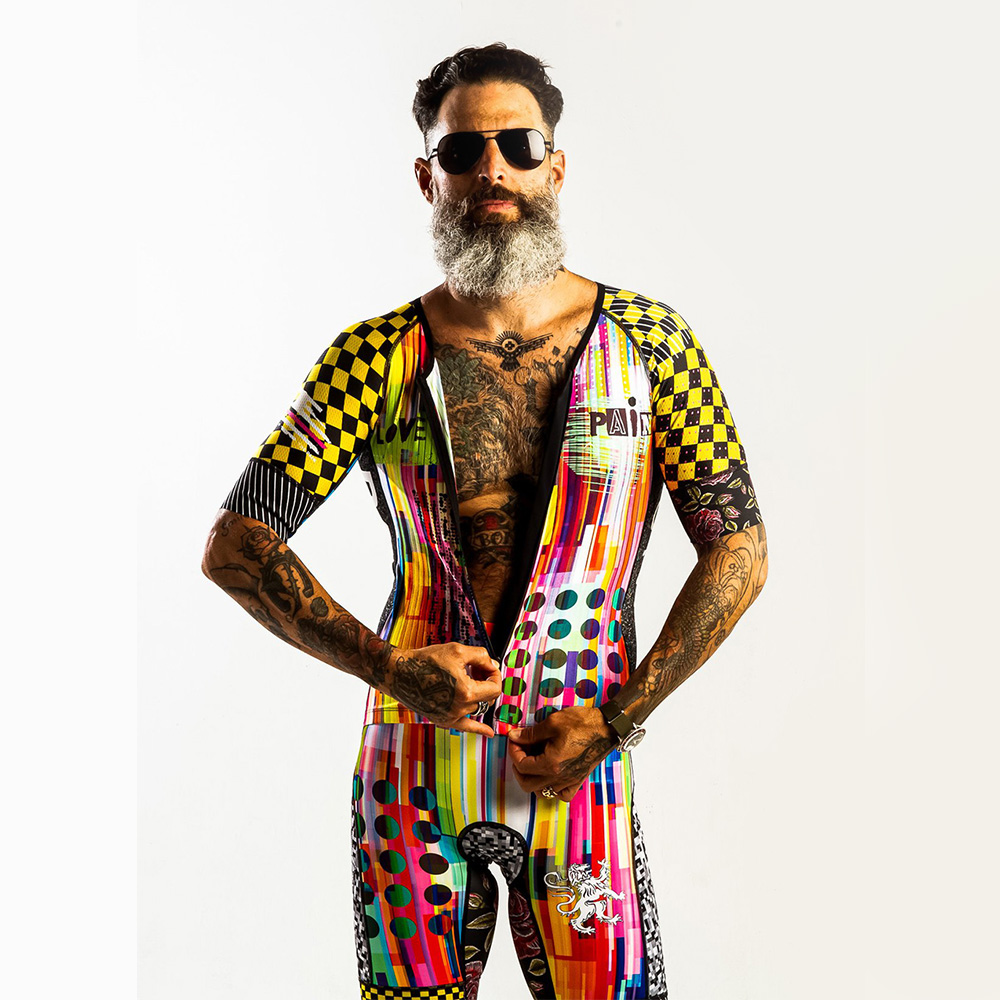 Love The Pain Man Cycling Skin - مراجعة Triathlon Cycling Kit وسعره